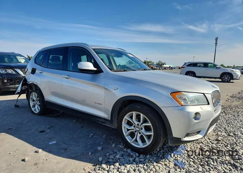 2014 BMW X3 xDrive35I z USA, uszkodzony, nr VIN 5UXWX7C59E0E76388